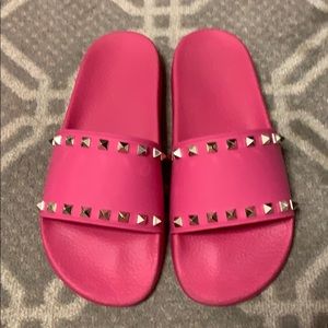 Valentino slides